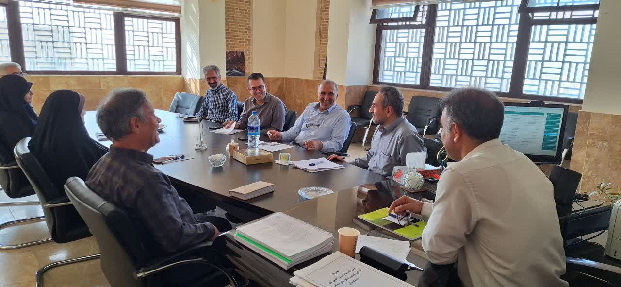 برگزاری نشست داخلی معاونت فرهنگی و اجتماعی دانشگاه در راستای طرح «گفتگوهای سالانه»