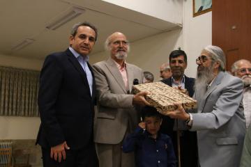 رونمایی از دو کتاب دکتر «عبدالرضا رادفر» شاعر و فعال فرهنگی، در دانشگاه رازی